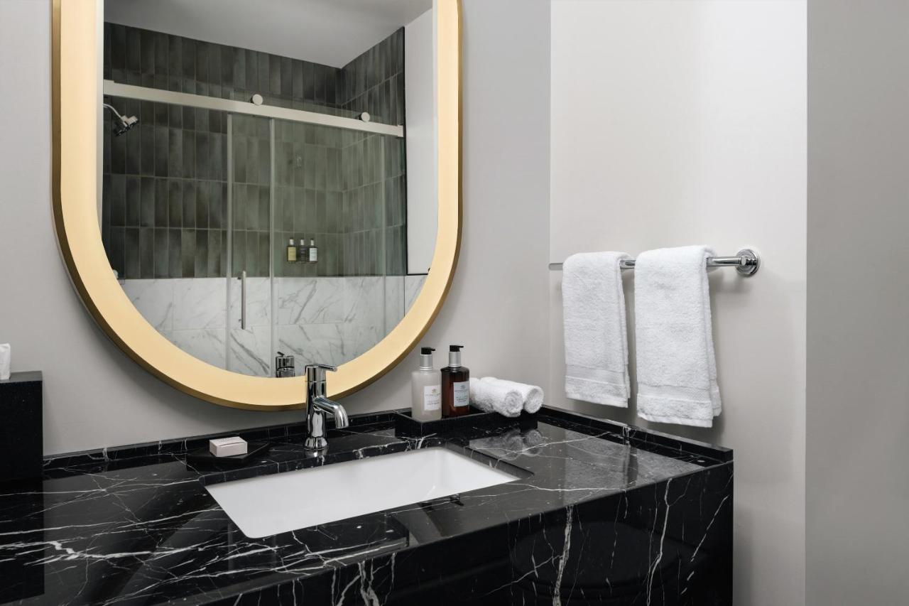 Hotel Origin Austin, A Wyndham 3*