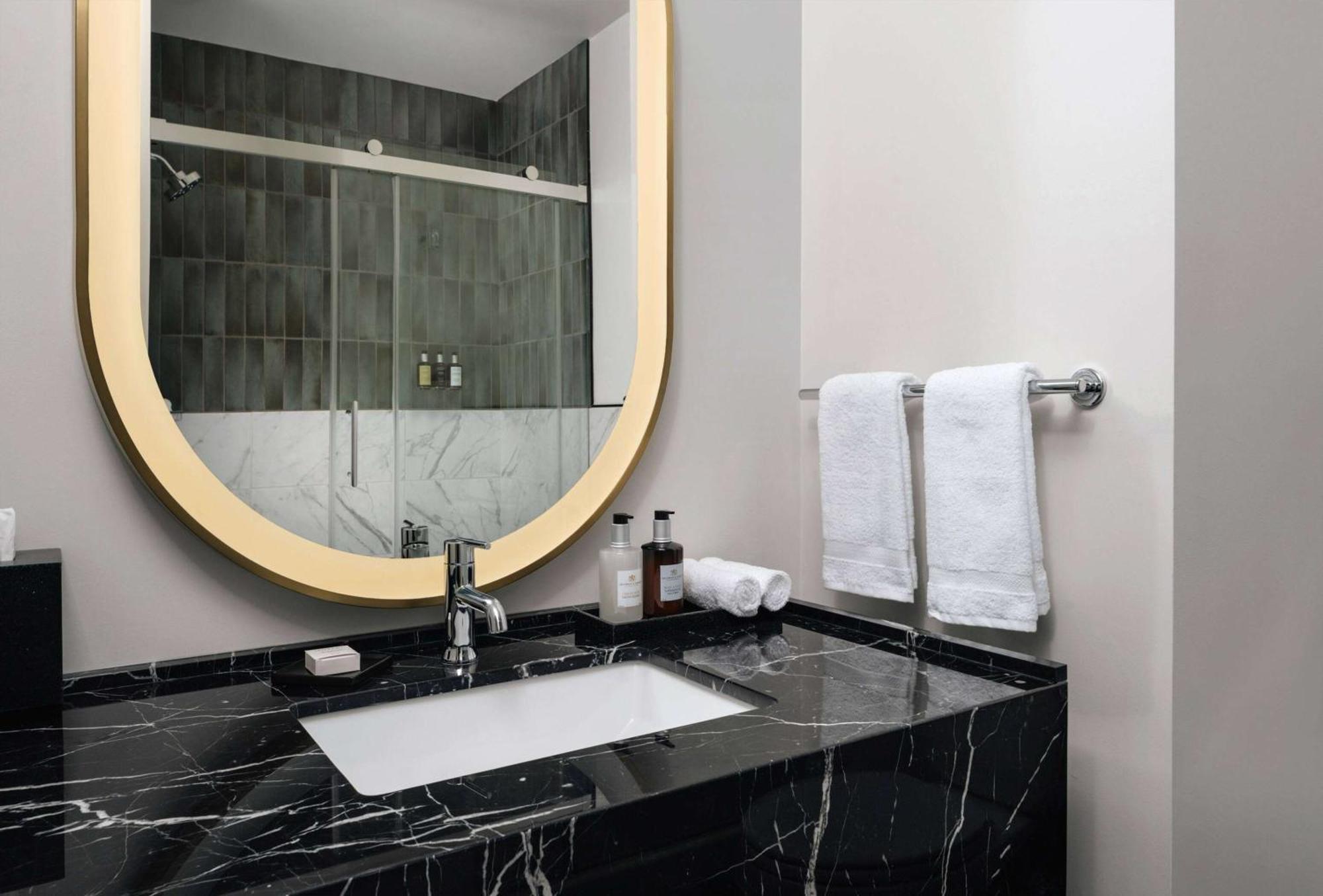 Origin Austin, A Wyndham 4*